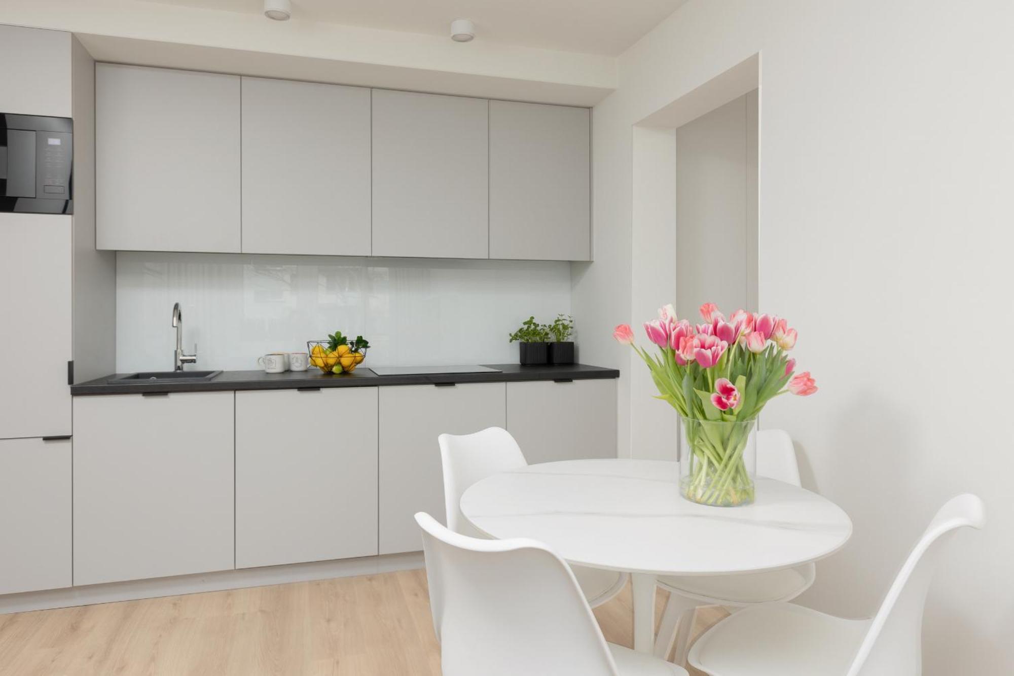 Elegant & Cozy Panska By Renters Апартаменти *